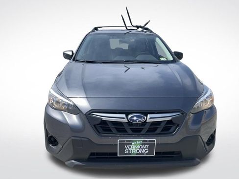 Used 2022 Subaru Crosstrek 2.0i image 3