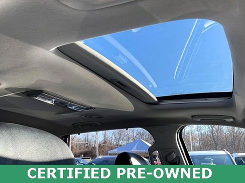 Used 2023 Kia Telluride EX w/ EX Captain's Chair Package image 21