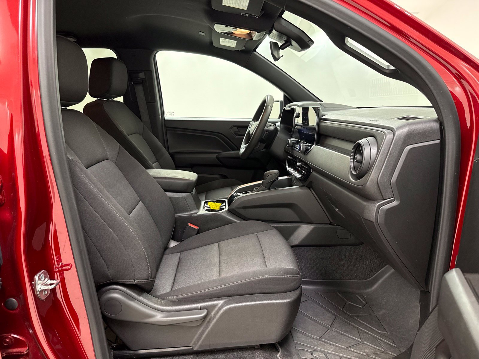 Used 2026 Chevrolet Colorado W/T w/ WT Custom Package RWD image 24