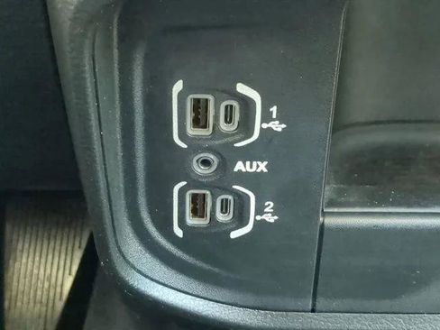 Certified 2024 RAM 2500 Big Horn AWD/4WD image 22