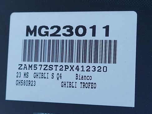 Used 2023 Maserati Ghibli Trofeo image 21