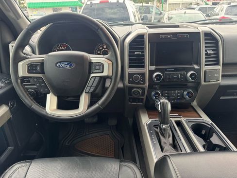 Used 2017 Ford F150 Lariat w/ Equipment Group 501A Mid AWD/4WD image 5