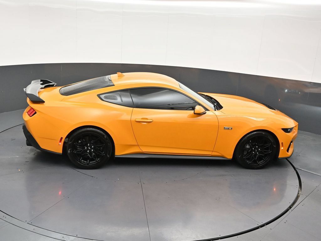 Used 2026 Ford Mustang GT Premium RWD image 18