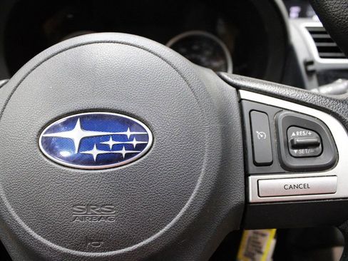 Used 2018 Subaru Forester 2.5i Premium w/ All-Weather Package image 27