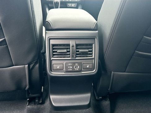 New 2026 Subaru Outback Touring AWD/4WD image 24