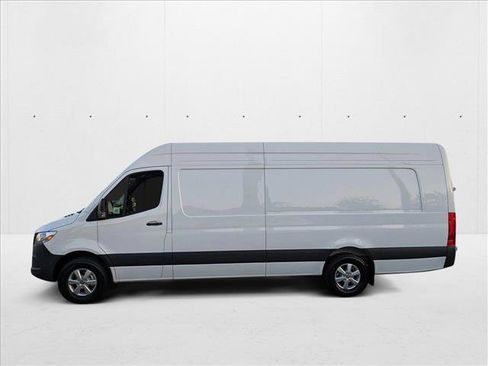 New 2025 Mercedes-Benz Sprinter 2500 image 5