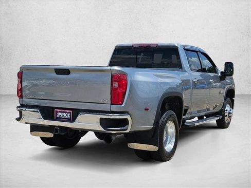 Used 2026 Chevrolet Silverado 3500 LTZ w/ LTZ Texas Edition AWD/4WD image 5