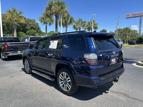 Used 2022 Toyota 4Runner TRD Sport w/ Technology Package RWD image 8