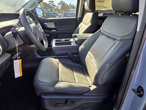 New 2026 Ford Expedition Max Active AWD/4WD image 8