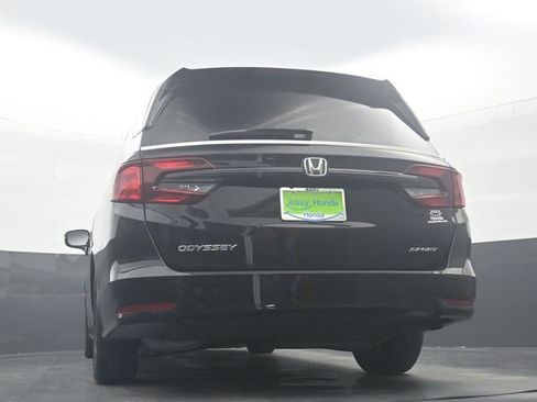 Certified 2023 Honda Odyssey Sport image 32