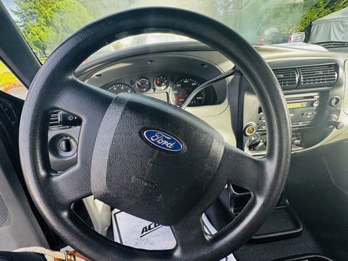 Used 2010 Ford Ranger XL image 12