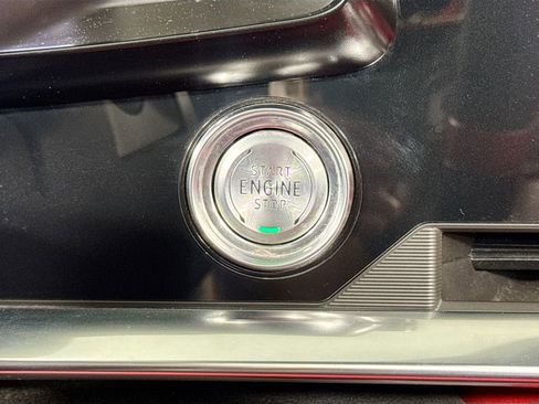 Used 2021 Chevrolet Corvette Stingray Preferred Conv w/ Z51 Performance Package image 16