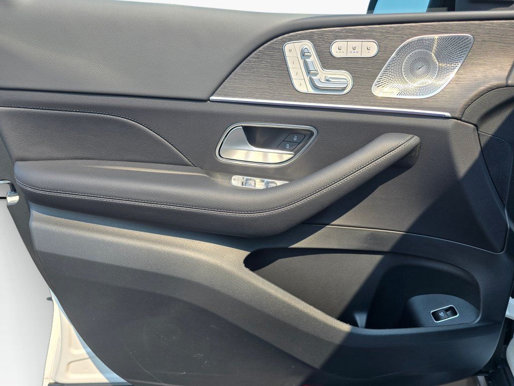 New 2026 Mercedes-Benz GLE 450 4MATIC image 33
