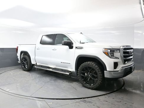 Used 2019 GMC Sierra 1500 SLE w/ Fleet Comfort Package AWD/4WD image 3