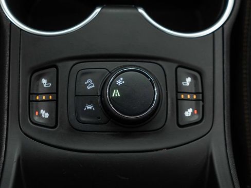 Used 2020 GMC Terrain SLT w/ Preferred Package image 24