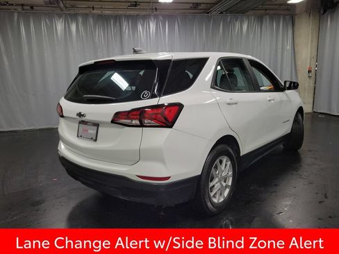 Used 2024 Chevrolet Equinox LS w/ Driver Confidence II Package FWD image 8