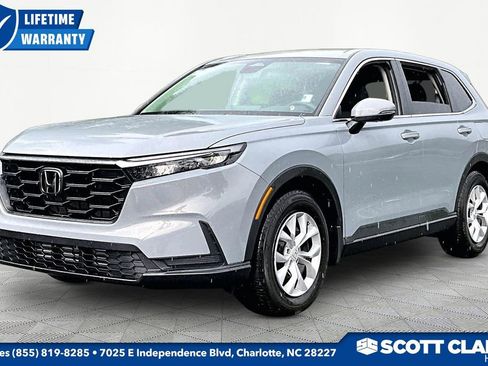 Used 2025 Honda CR-V LX image 3