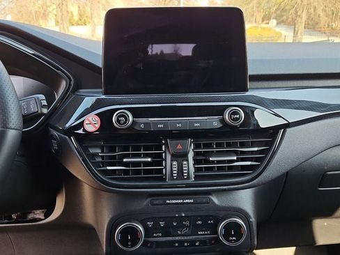 Used 2025 Ford Escape ST-Line Select image 23