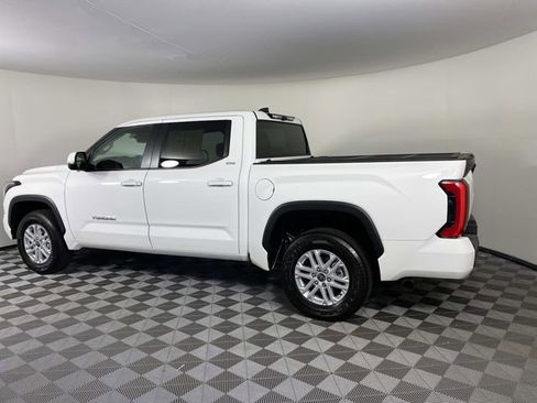 Used 2024 Toyota Tundra SR5 w/ Advanced Technology Package AWD/4WD image 5