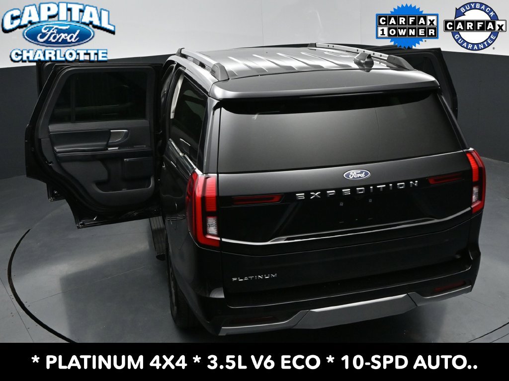 Used 2025 Ford Expedition Platinum AWD/4WD image 35
