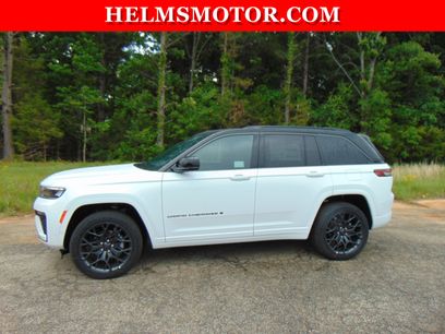New 2026 Jeep Grand Cherokee Summit