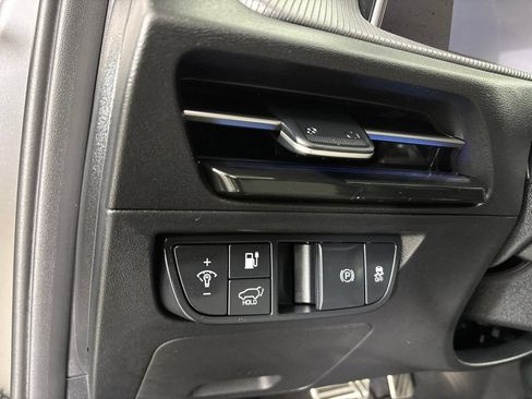 Used 2024 Kia EV6 GT-Line w/ GT-Line White Seat Package RWD image 9