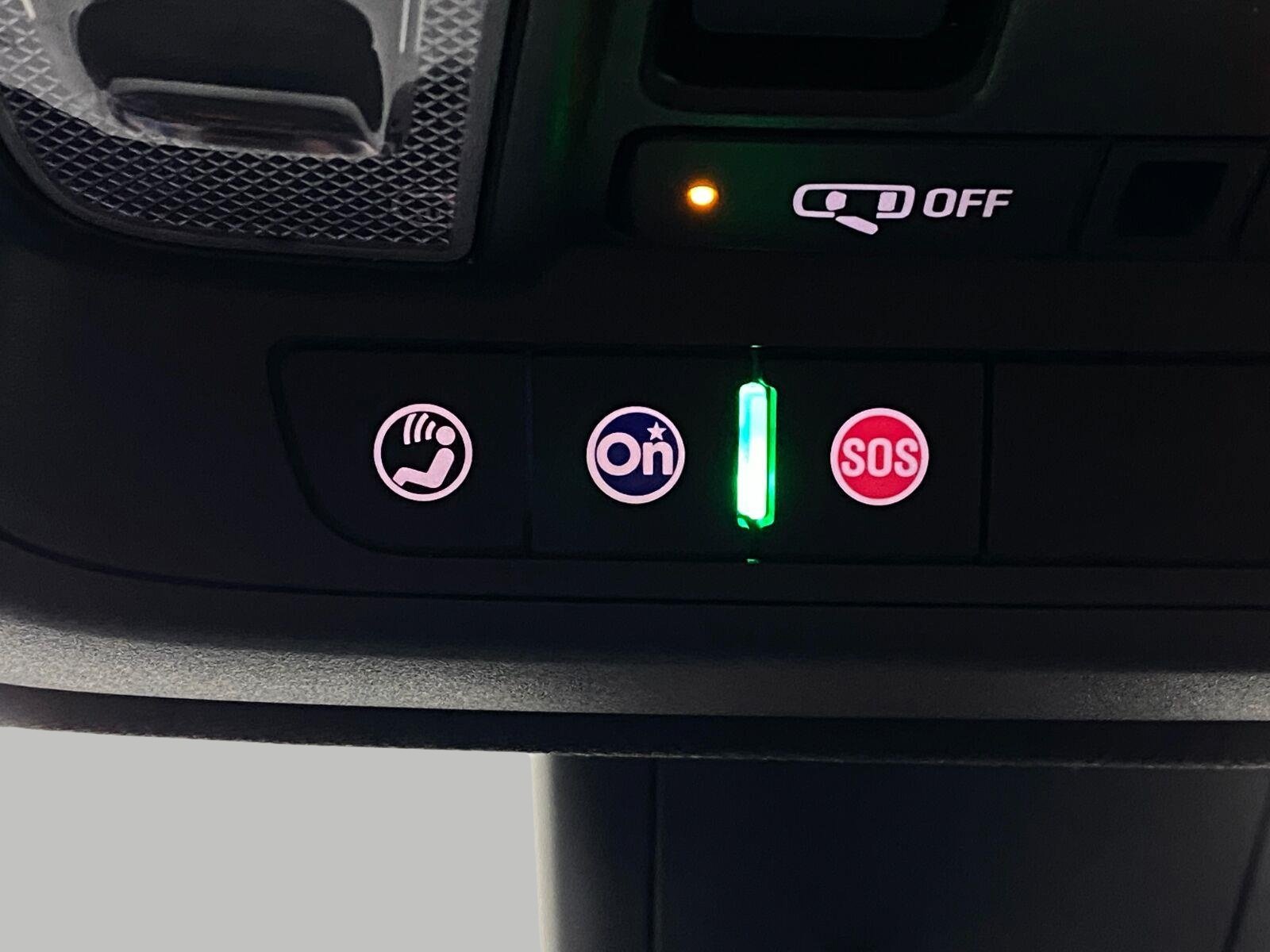 Used 2019 Cadillac XT4 Premium Luxury AWD/4WD image 26