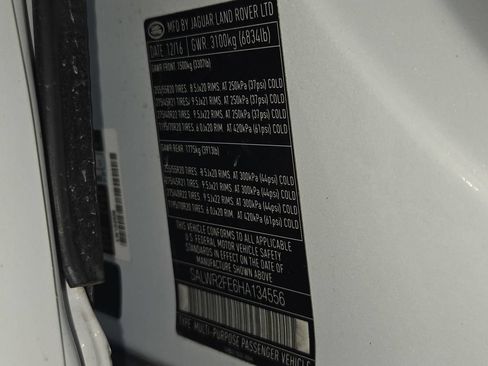 Used 2017 Land Rover Range Rover Sport Supercharged AWD/4WD image 26