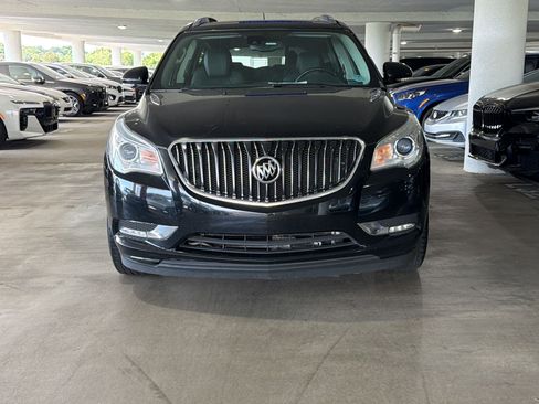 Used 2017 Buick Enclave Leather w/ Enclave Sport Touring Edition FWD image 5