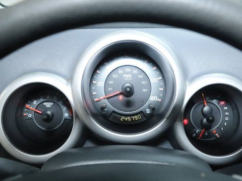 Used 2005 Honda Element EX image 31