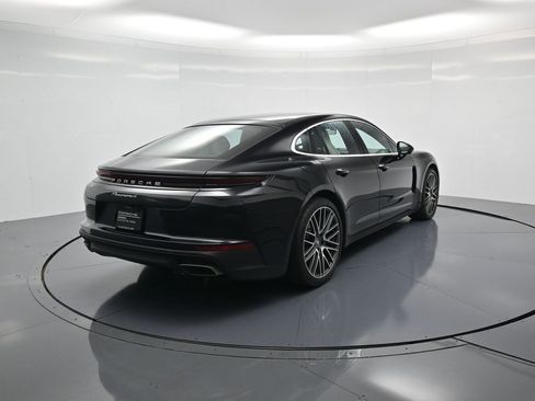 Used 2026 Porsche Panamera 4 image 30