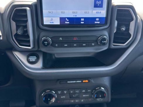 Used 2022 Ford Bronco Sport Outer Banks w/ Tech Package AWD/4WD image 8