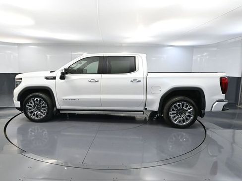 Used 2023 GMC Sierra 1500 Denali Ultimate image 11