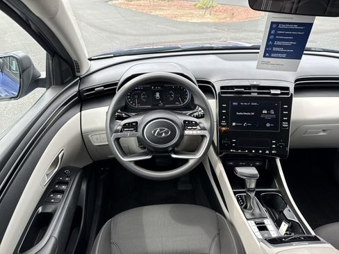 Used 2024 Hyundai Tucson SEL AWD/4WD image 16