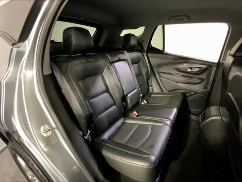 Used 2023 GMC Terrain SLT AWD/4WD image 24