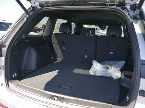 New 2025 Jeep Grand Cherokee Limited image 7