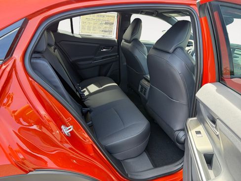 New 2026 Subaru Uncharted Premium FWD image 22
