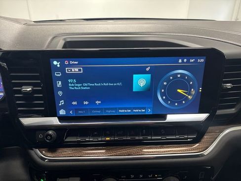 Used 2024 Chevrolet Silverado 1500 RST image 35