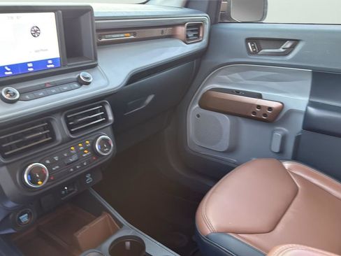 Certified 2022 Ford Maverick Lariat w/ Lariat Luxury Package image 18