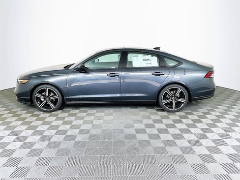 New 2026 Honda Accord SE image 3