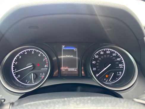 Used 2024 Toyota Camry SE FWD image 22