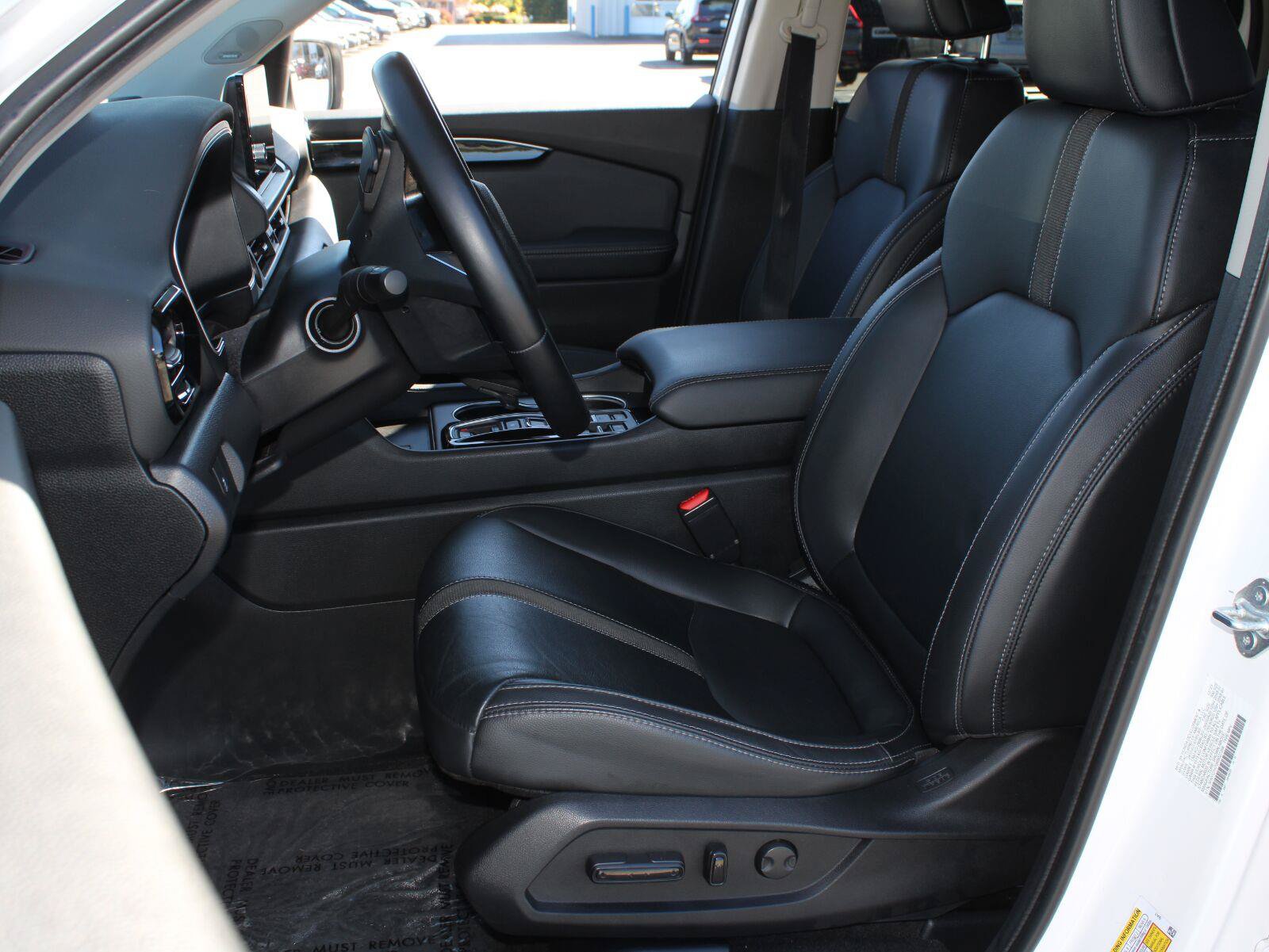 Certified 2024 Honda Pilot Touring image 17