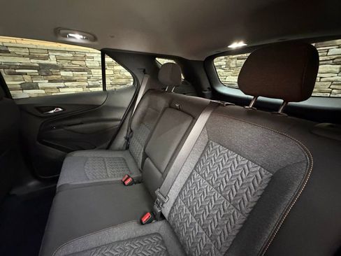 Used 2023 Chevrolet Equinox LT image 29