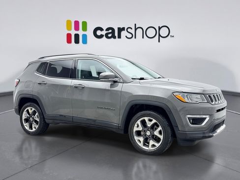 Used 2019 Jeep Compass Limited image 7