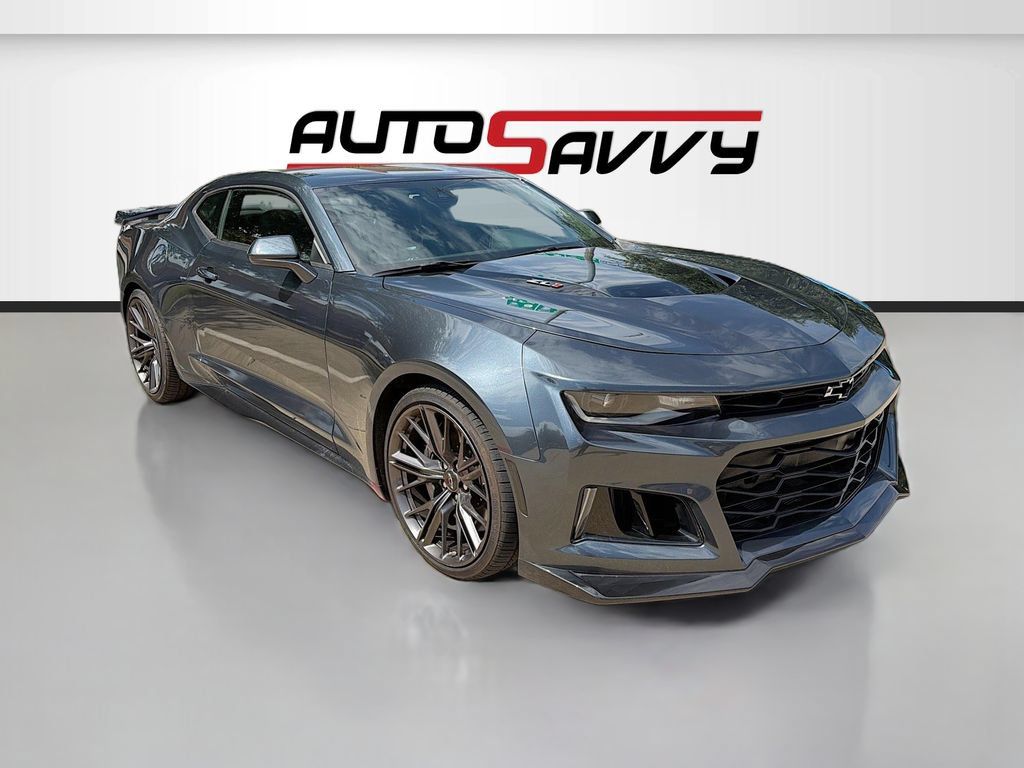 Used 2022 Chevrolet Camaro ZL1 RWD image 1