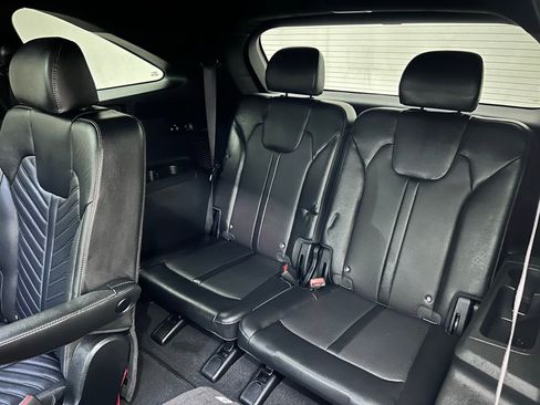 Used 2024 Kia Sorento SX Prestige image 15