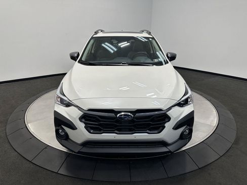 Used 2024 Subaru Crosstrek 2.0i Premium AWD/4WD image 3