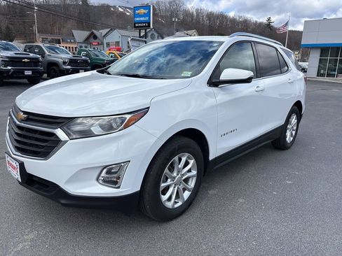 Used 2018 Chevrolet Equinox LT w/ Sun & Infotainment Package image 1
