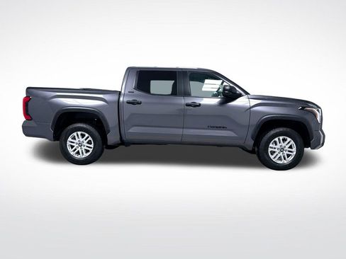 Used 2025 Toyota Tundra SR5 AWD/4WD image 2