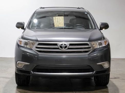 Used 2013 Toyota Highlander Limited image 7